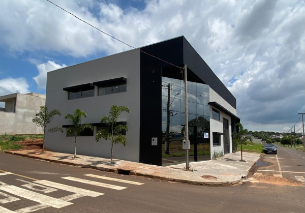 Barracão comercial em Umuarama-Pr.